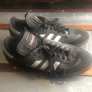 Adidas samba indoor soccer cleats